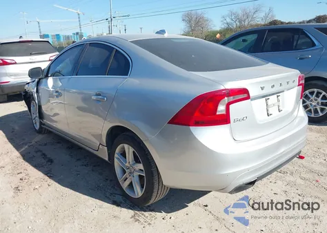 2014 Volvo S60 T5 из США, поврежденный, VIN YV1612FS6E2295817